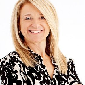 Meet your Posher, Regina